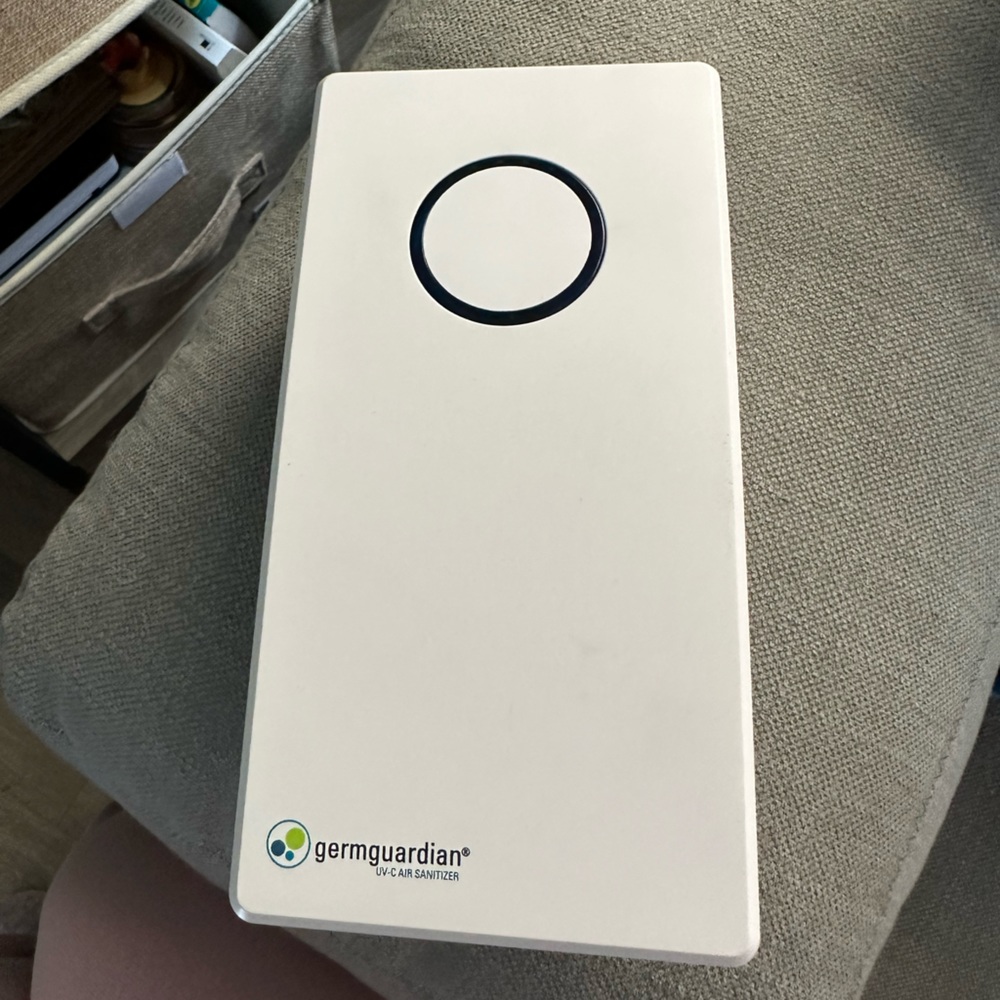 Germ Guardian UV light air filter, brand new. Travel mini air filter plug in!